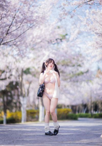 欧洲亚洲av人人澡精品_超清免费观看视频